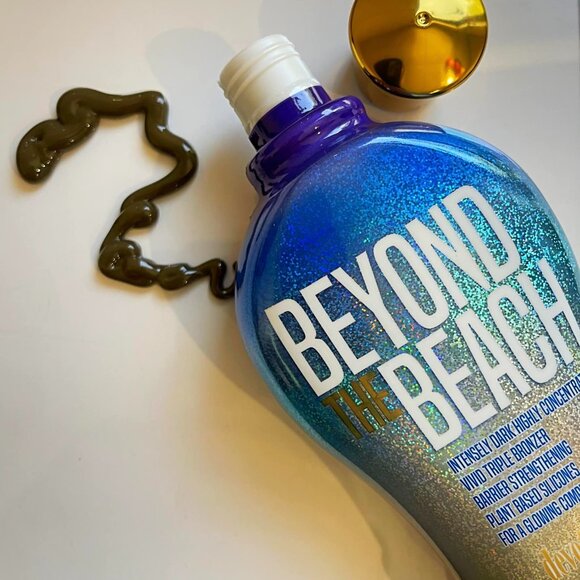 Devoted Creations Beyond The Beach Tanning Lotion - Picture 2 of 3